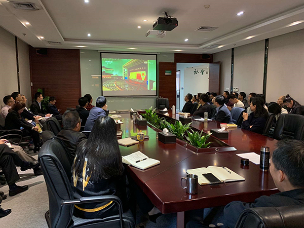 尊龙凯时集团组织集中寓目纪念刷新开放四十周年庆祝大会